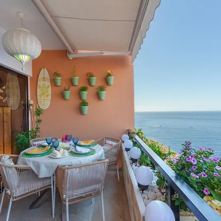 別荘 Mouna's House